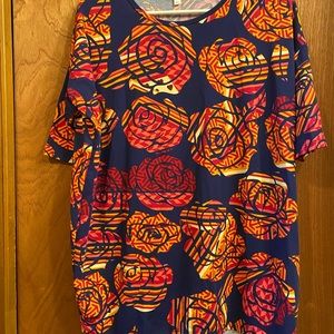 LuLaRoe Irma-size xs- NEW